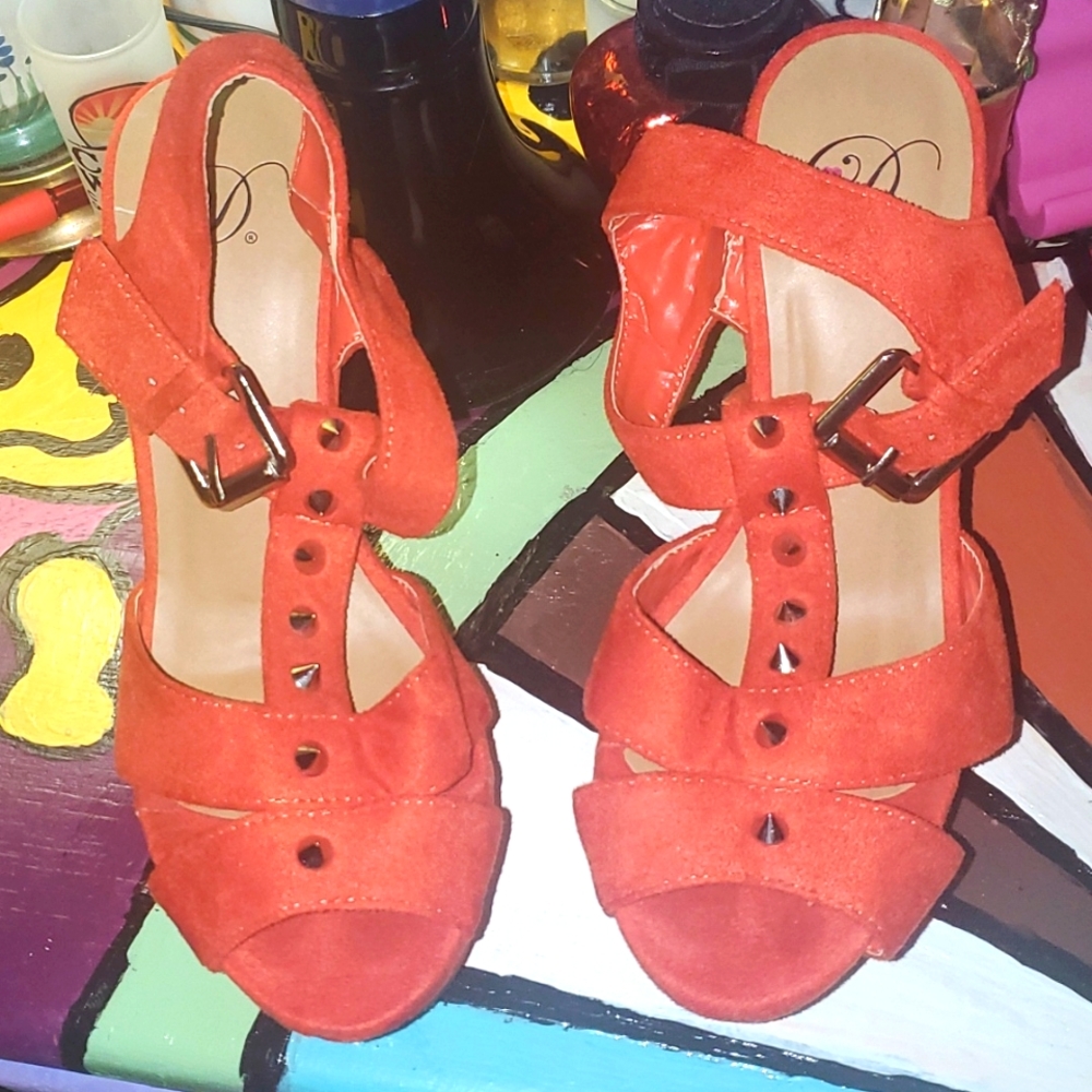 Orange Spike Wedges